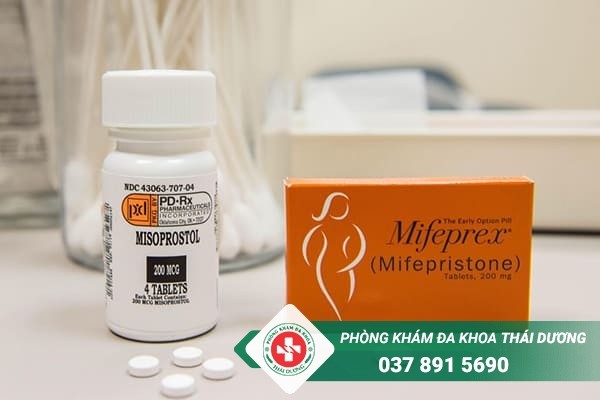 Uống thuốc Mifepristone và Misoprostol là cách phá thai đang được nhiều nữ giới lựa chọn