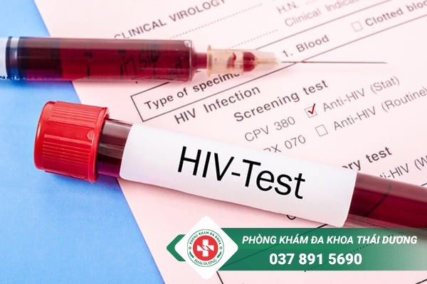 Làm xét nghiệm HIV sớm để tránh lây nhiễm cho người thân